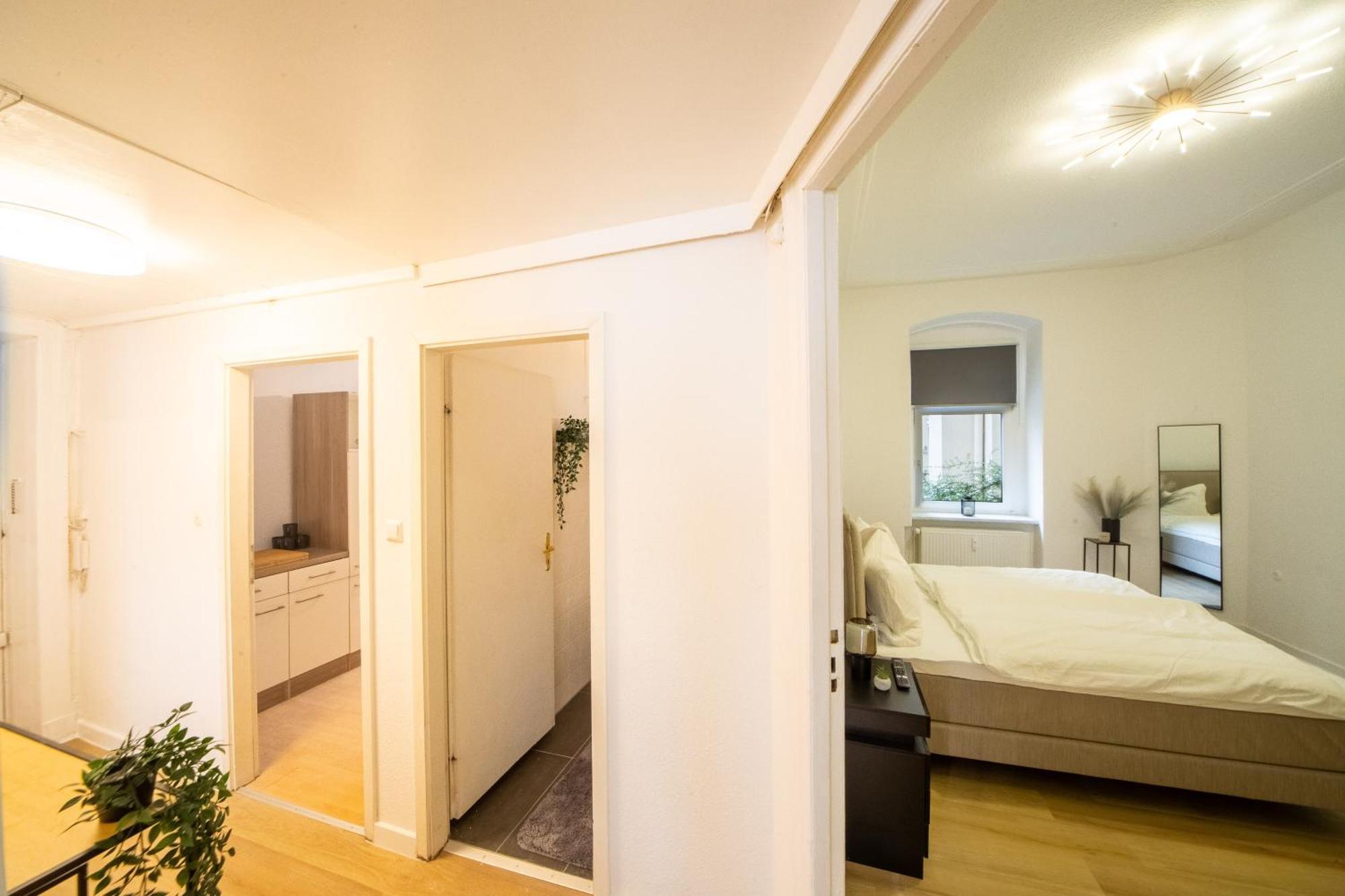Massagesessel, King-Sized Bed, Billardtisch, 2 Couches Appartement Berlijn Buitenkant foto