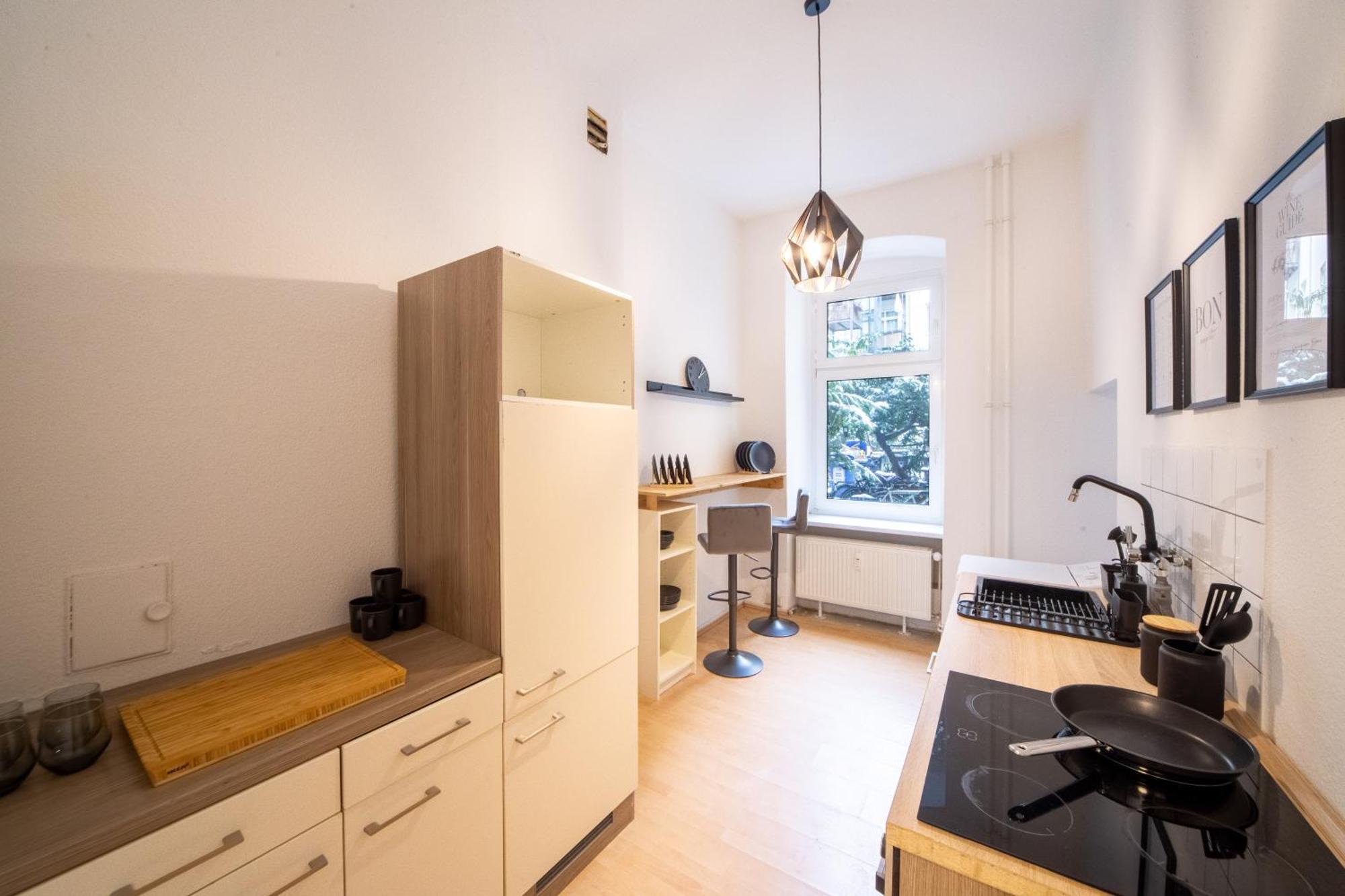 Massagesessel, King-Sized Bed, Billardtisch, 2 Couches Appartement Berlijn Buitenkant foto
